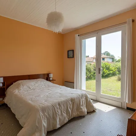 Maison De Pres Du D'aureilhan A 3 Km De Mimizan, Pour 6 Pers. Avec Grand Jardin Cloture - Fr-1-50-139 Aureilhan (Landes)